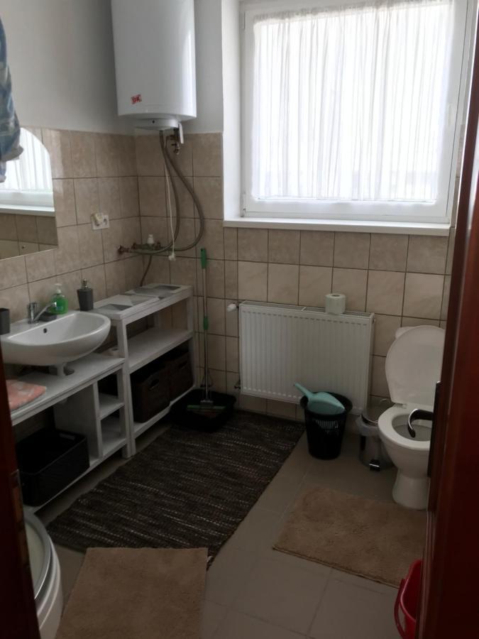 Kezmarok Apartman N1 , Apartman N2 Luaran gambar